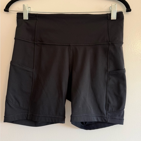 Lululemon Fast and Free Short - Black - 8 - Picture 2 of 4
